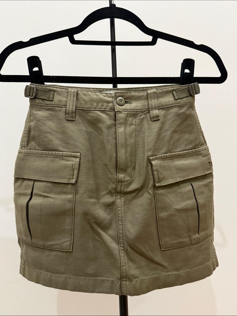 Aritzia TNA Olive Green Cargo Mini Skirt